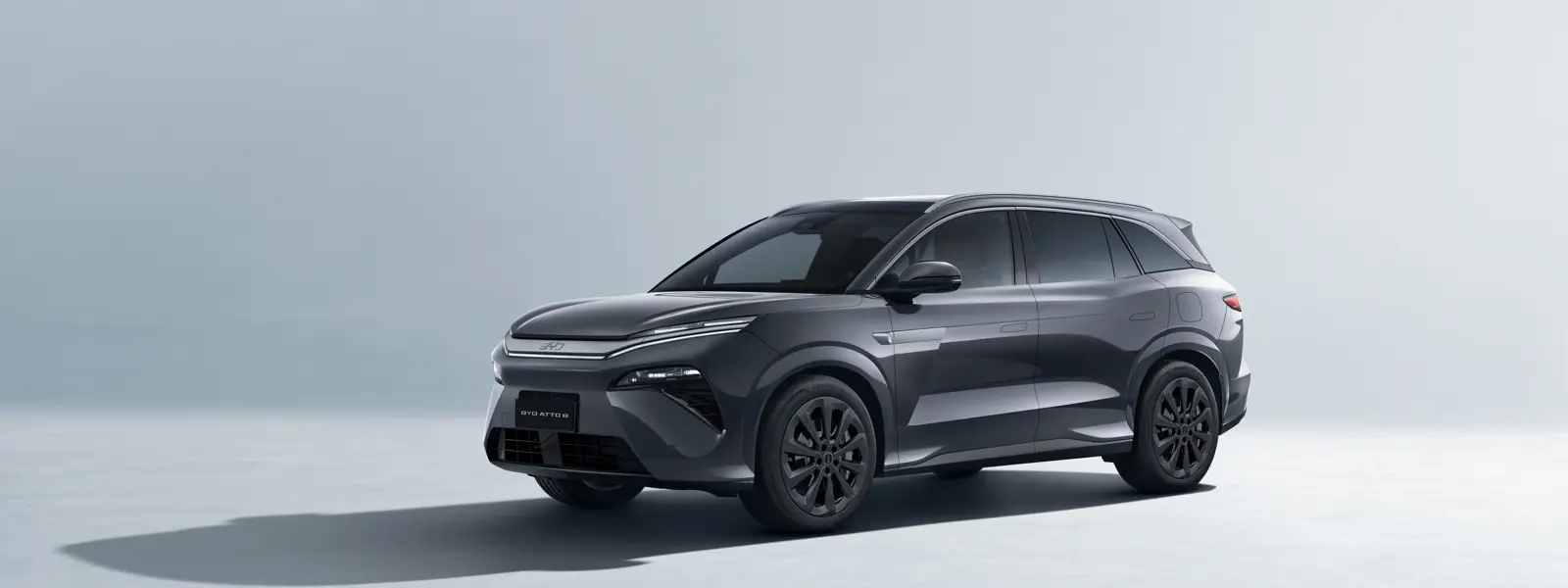 BYD ATTO 8